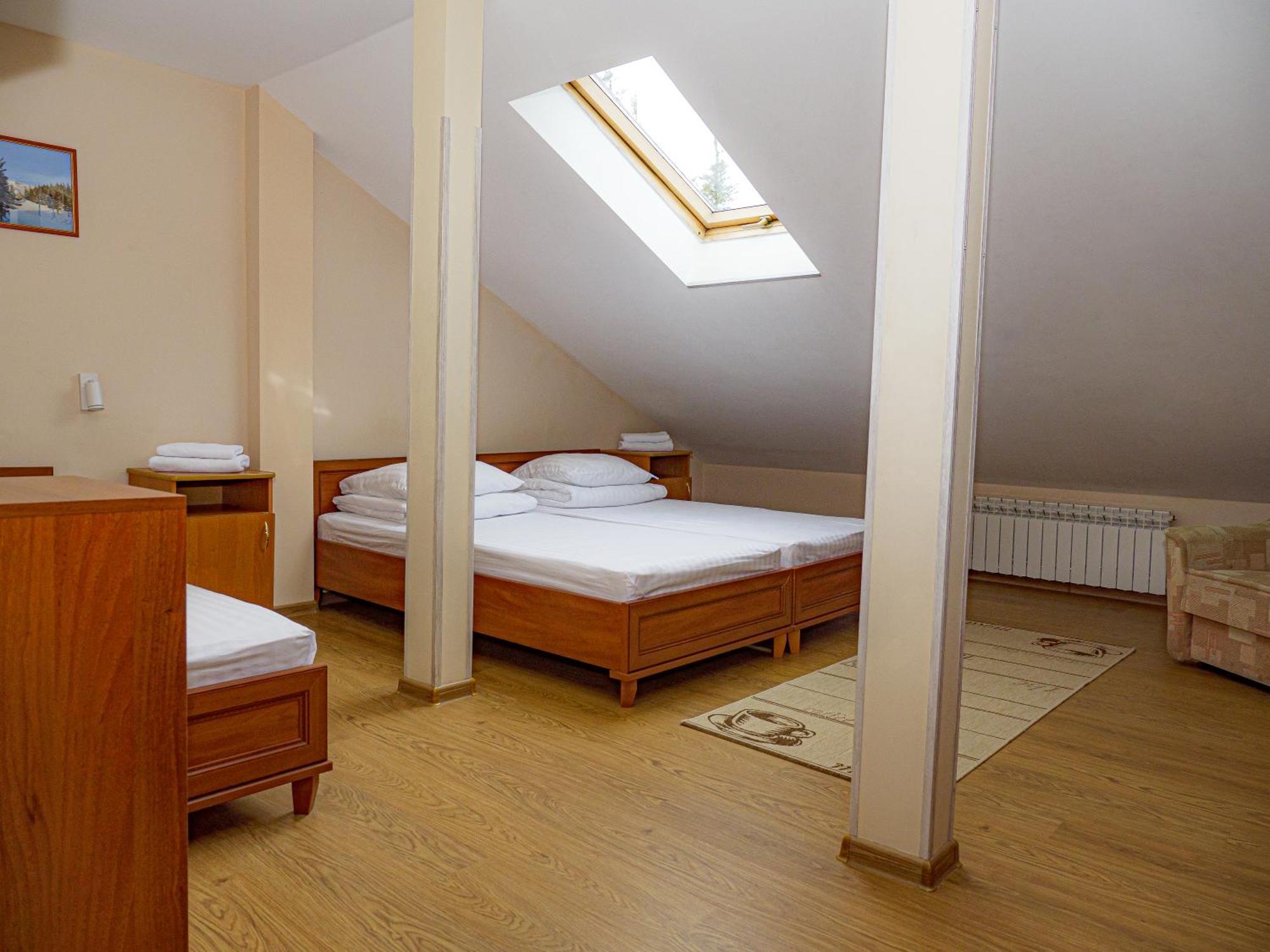 Оаза Hotel Dragobrat Ngoại thất bức ảnh