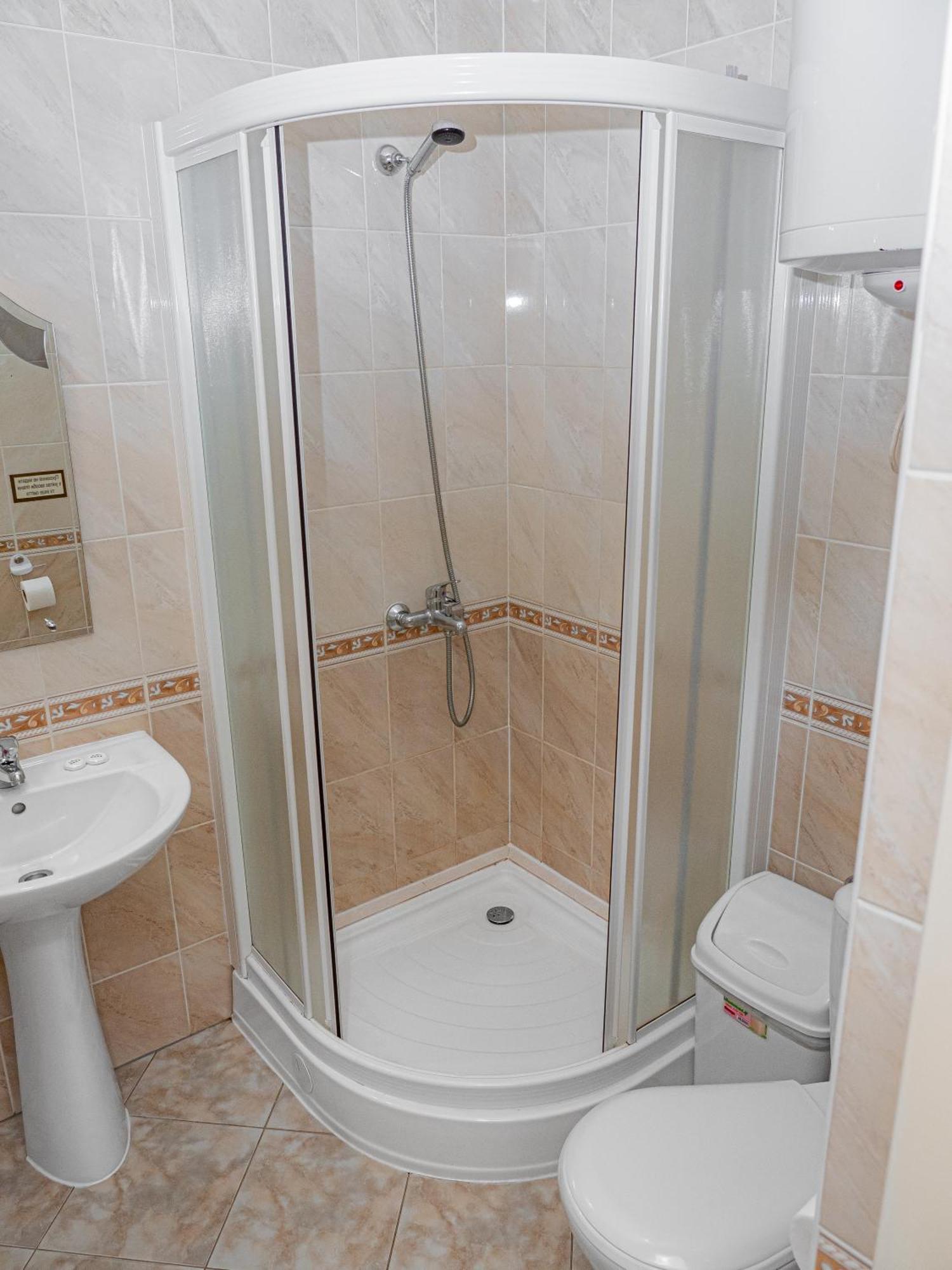 Оаза Hotel Dragobrat Ngoại thất bức ảnh