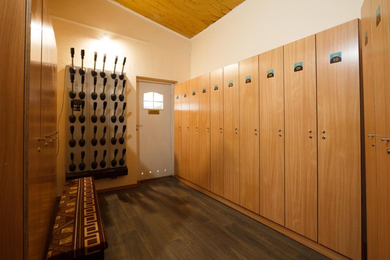 Оаза Hotel Dragobrat Ngoại thất bức ảnh